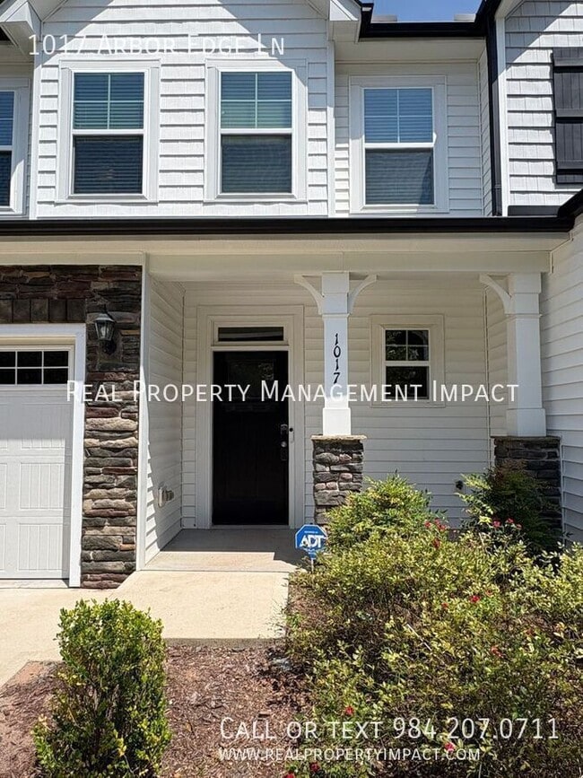 Building Photo - 1017 Arbor Edge Ln