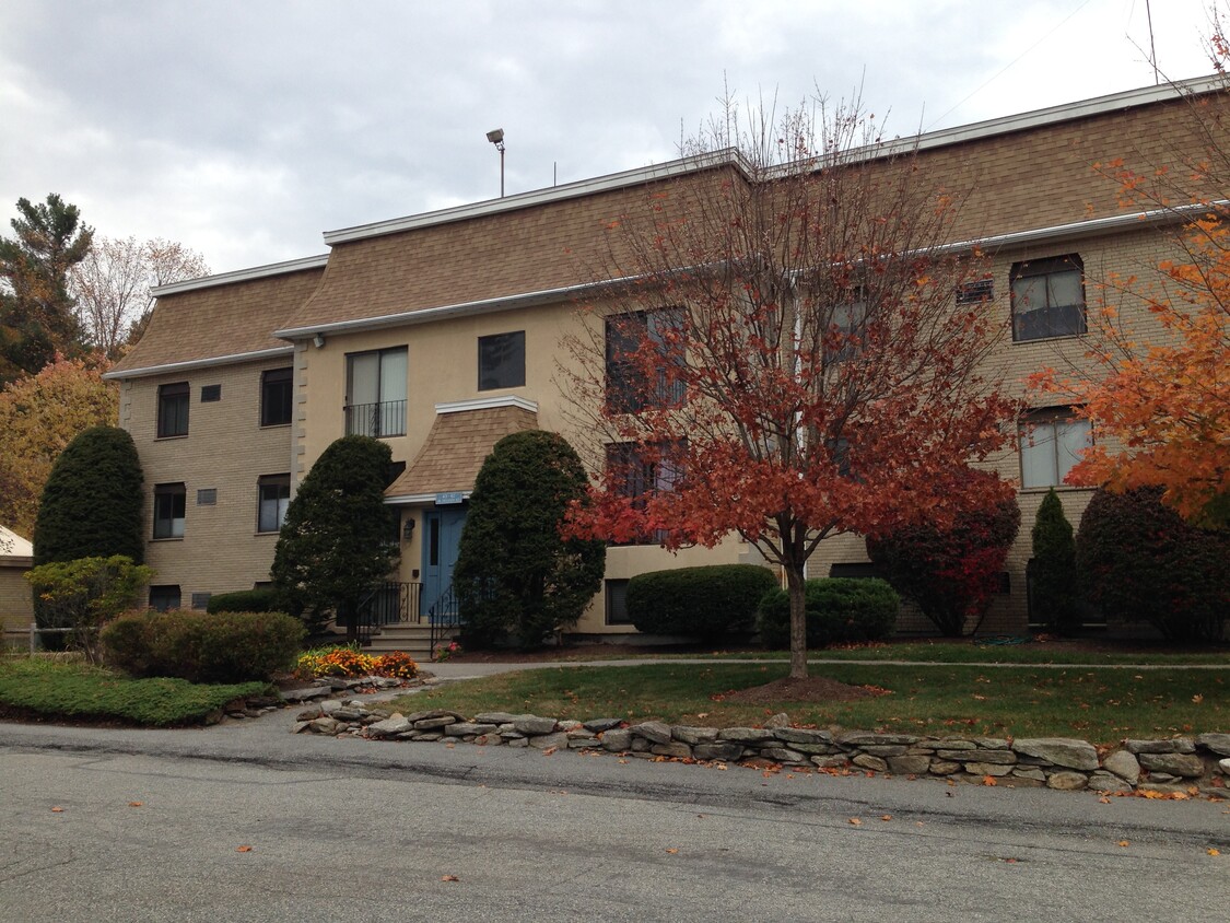 Front of building - 146 Swanson Rd