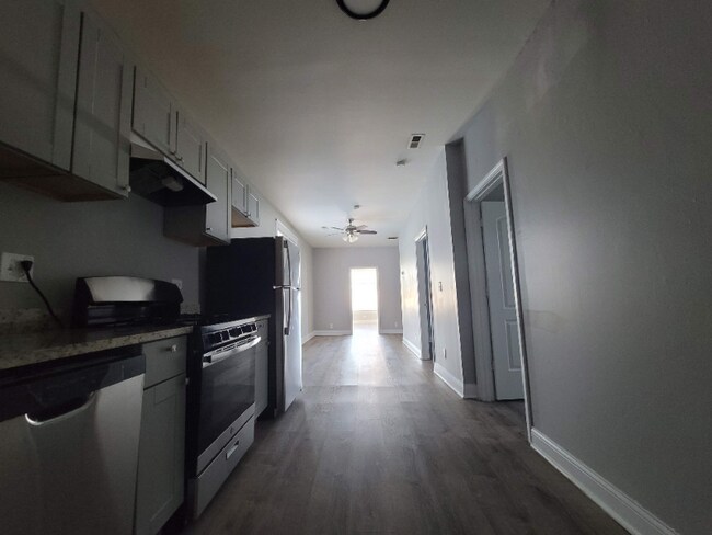 Foto del edificio - 7634 S Drexel Ave