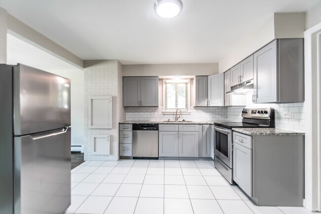 Foto del edificio - 1628 Eaton St
