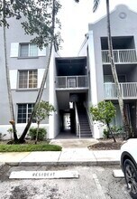 Building Photo - 631 SW 111th Ln