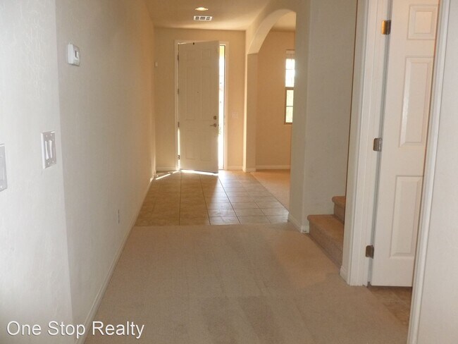Building Photo - 4 br, 3 bath House - 11 Crooked Putter Dr.