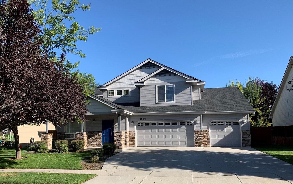 Foto principal - 1844 W Glade Creek St