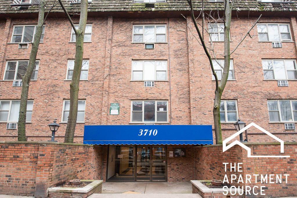 Photo - 3710 North Pine Grove Avenue #210