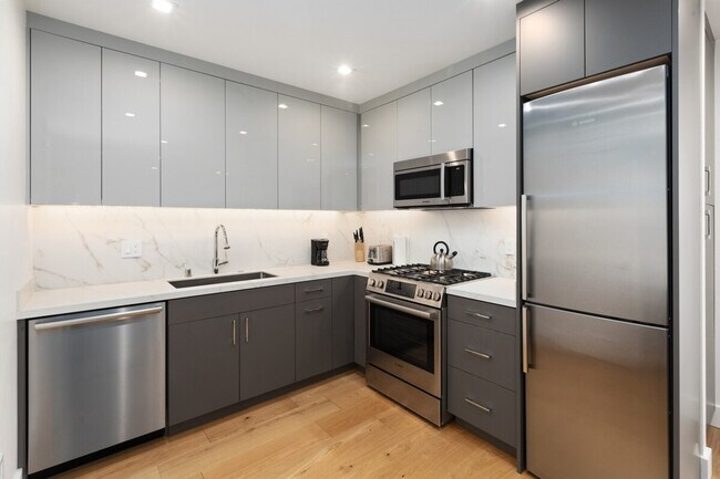 Building Photo - 761 Minna St