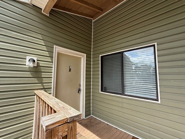Photo - 1414 Willow Bend Way Apartment