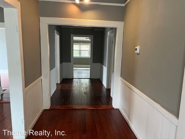 Building Photo - 3 br, 1 bath House - 703 Cokey Road