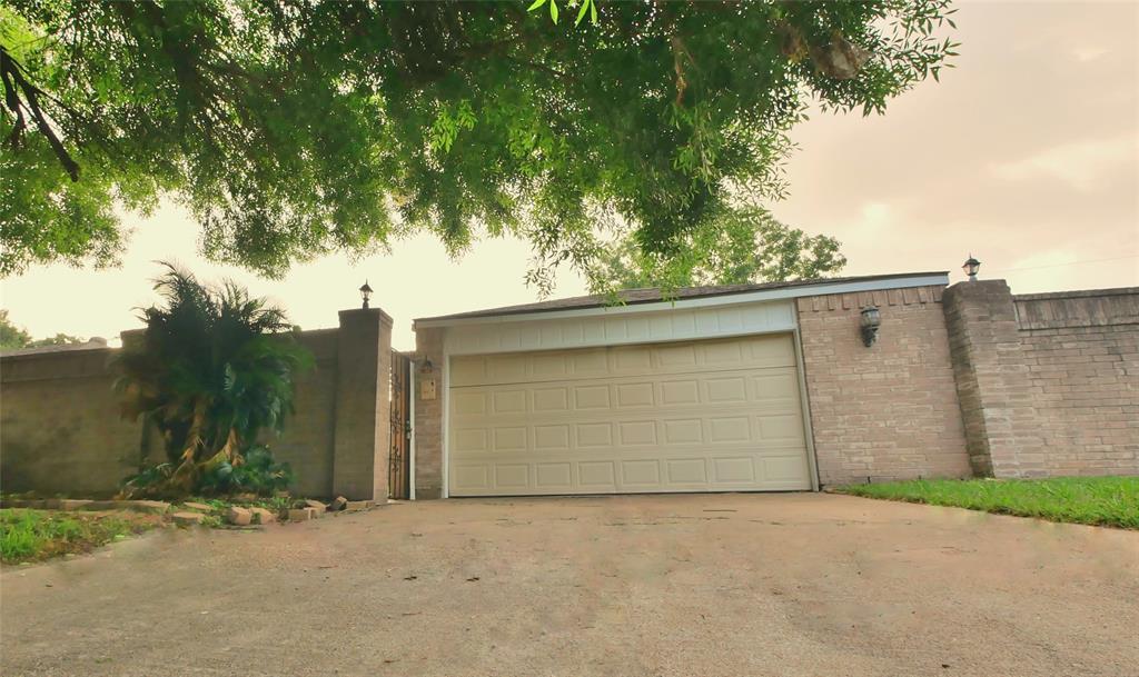 Foto principal - 3707 Vineyard Dr