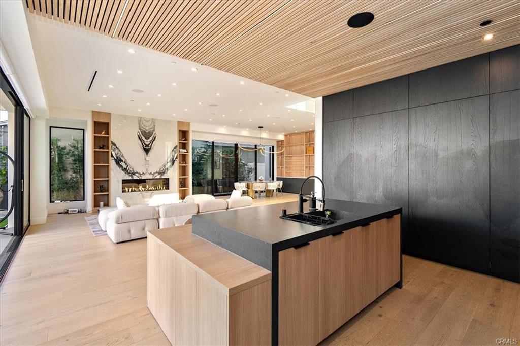 Foto principal - 5347 Natick Ave