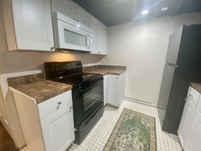 kitchen - 96 Margarite Rd