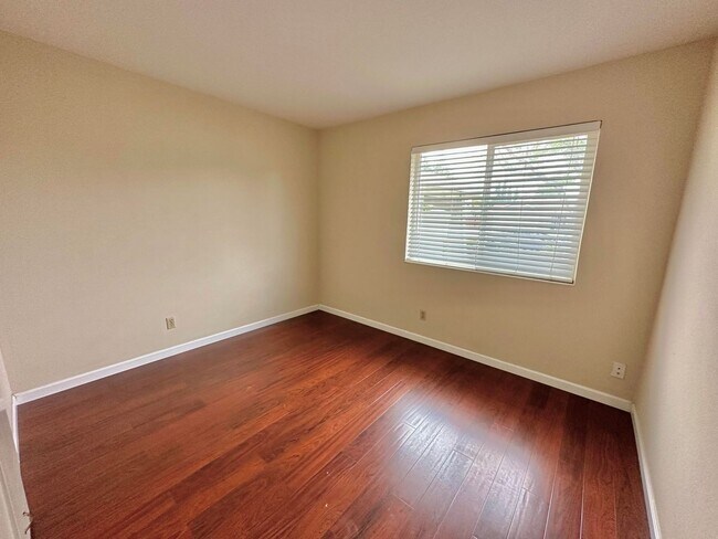 Foto del edificio - COMING SOON! | $4,100 / 3BR - GORGEOUS REMODELED HOME IN NORTHGATE AREA OF NORTH FREMONT