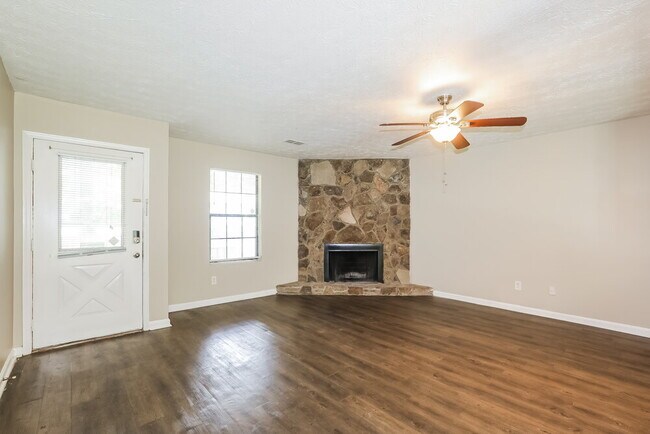 Foto del edificio - 1964 Taffeta Trail