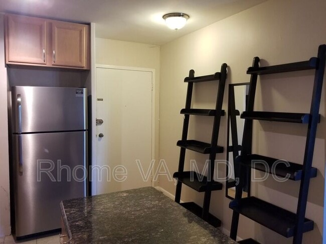 Photo - 922 24th St NW Apartment