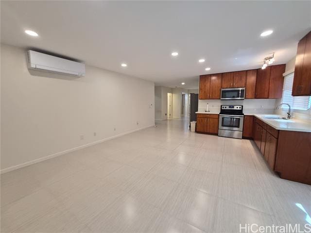 Foto del edificio - 3429 Harding Ave