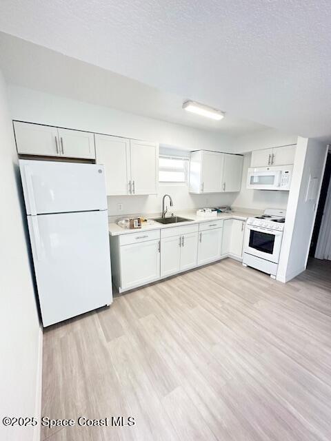 Building Photo - 1042 Sea Grape Dr