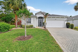 Building Photo - 425 SW Talquin Ln
