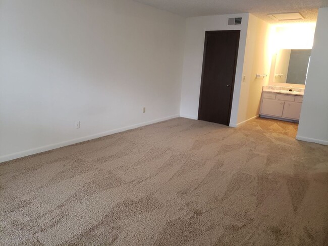 Photo - 206 Yelton Court Apartment