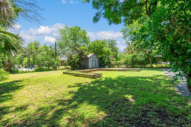 Foto del edificio - Huisache