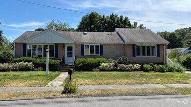 Building Photo - 14 Manomet Rd