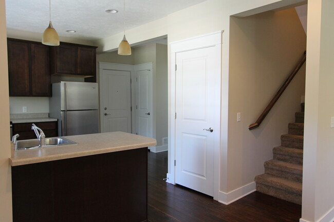 Building Photo - The Doll House -- Cool Two Bedroom at The ...