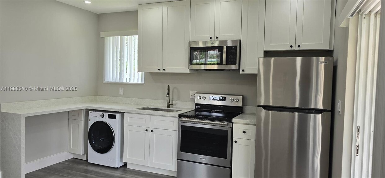 Foto principal - 2533 Garfield St