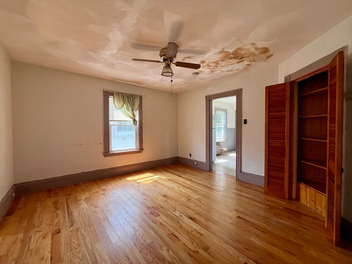 Foto principal - 10 Hamden Cir