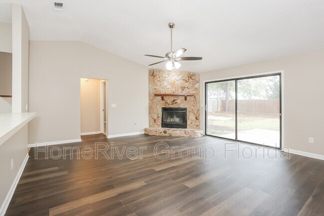Building Photo - 6507 Diamond Leaf Ct S