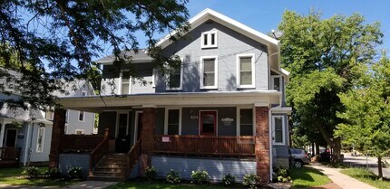 Building Photo - 404 W Washington Ave
