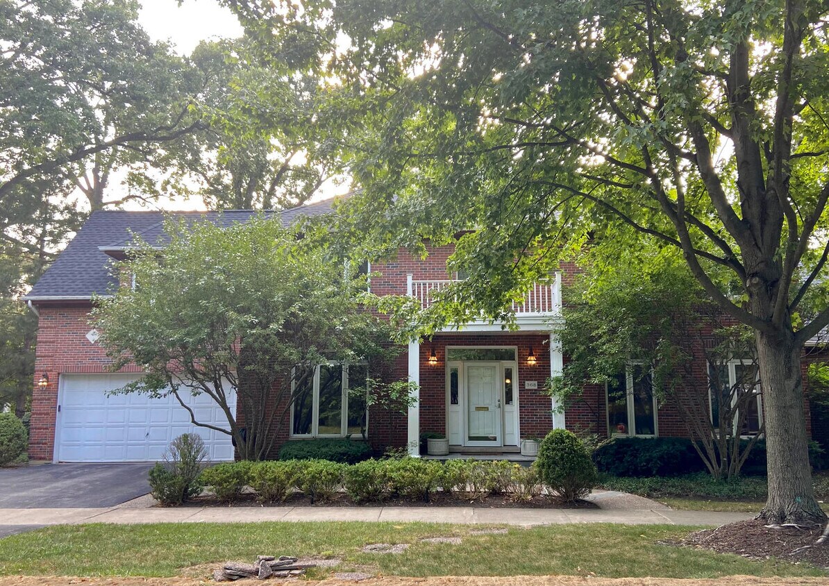 Primary Photo - 368 Birch St