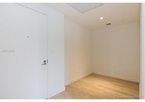 Foto del edificio - 55 NW 9th St