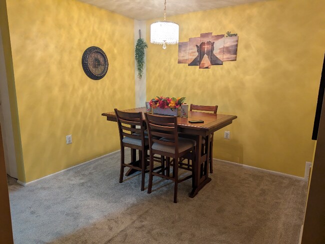 Building Photo - 7824 Hanover Pkwy