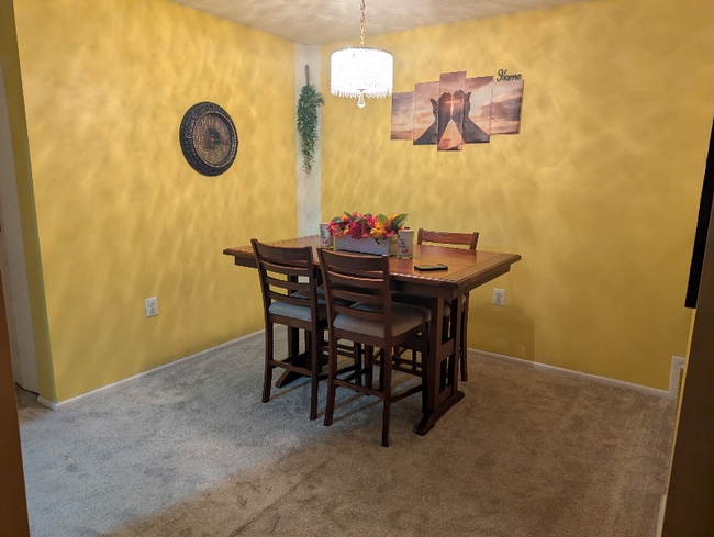 Foto del edificio - 7824 Hanover Pkwy