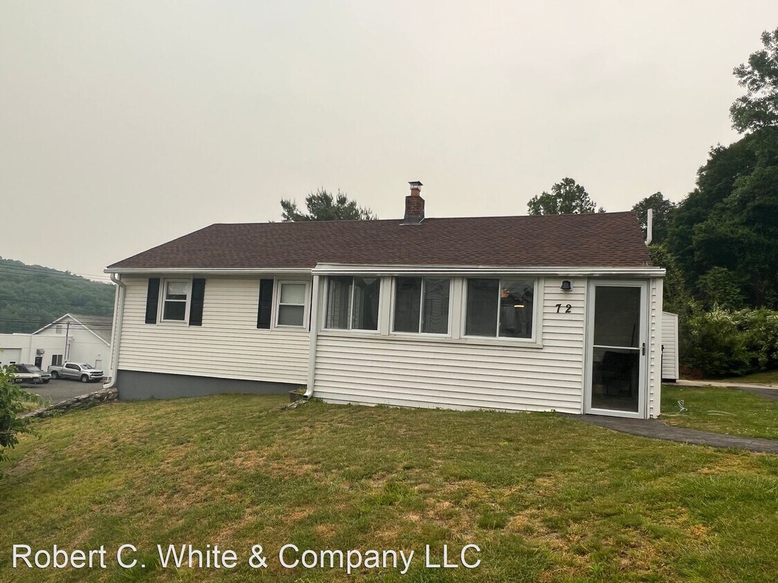 Primary Photo - 3 br, 1 bath House - 72 Bellevue Terrace