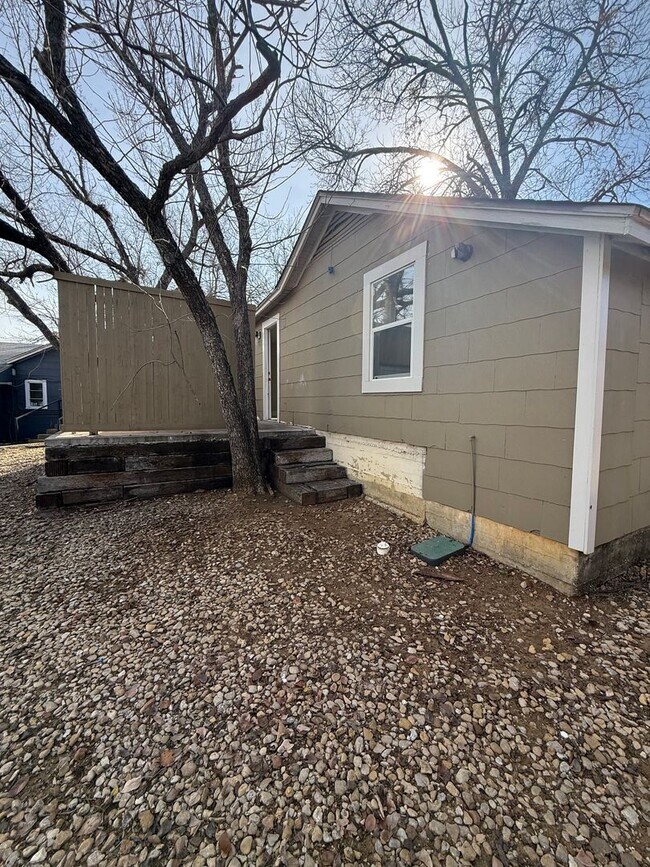 Foto del edificio - Purington5317