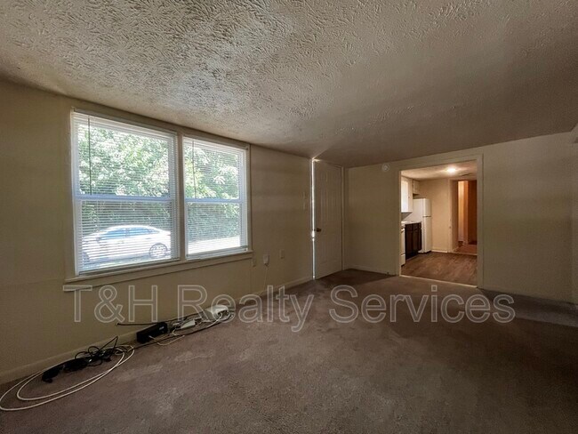 Foto del edificio - 2633 S Randolph St