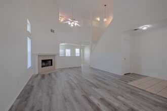 Building Photo - 2202 Piedmont Ct