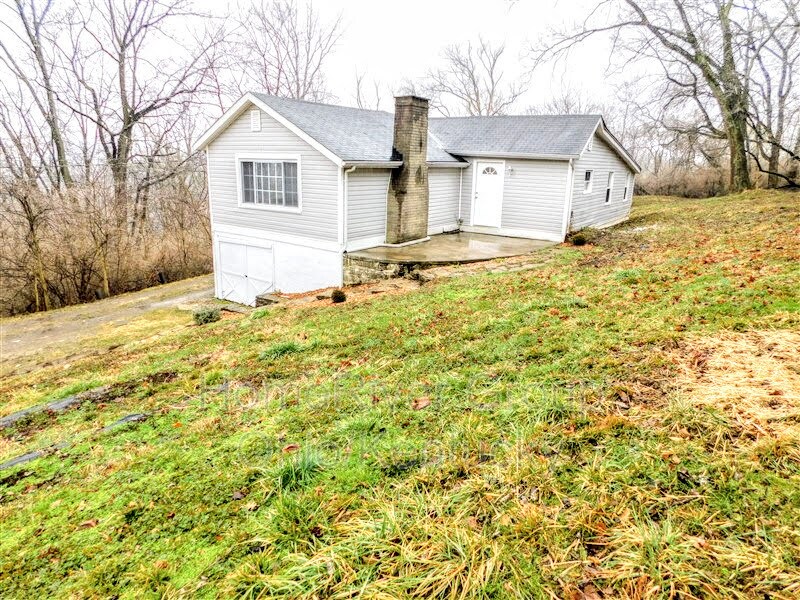 Primary Photo - 9575 Mt Nebo Rd