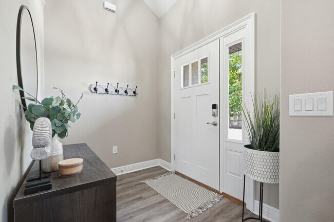 Foto del edificio - 2331 Hadleigh Hills Ct