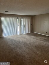 Building Photo - 3575 Oakvale Rd