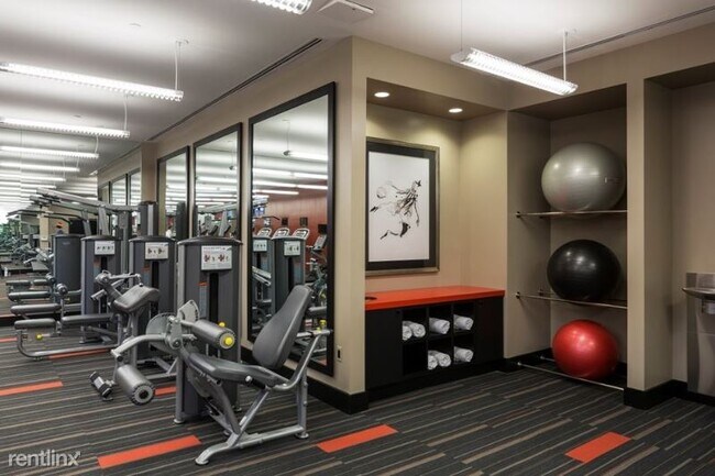 Foto del edificio - 710 River Rd