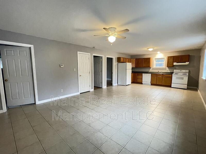 1835 Hammond St Unit 2, Hermon, ME 04401 Condo for Rent in Hermon