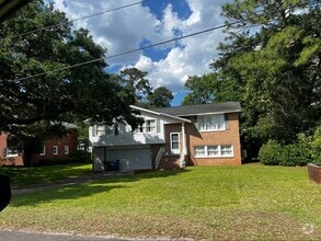 Building Photo - 702 47th Ave N