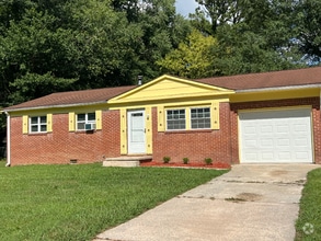 Building Photo - 1490 Cedar Creek Ln