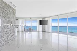 Building Photo - 18671 Collins Ave