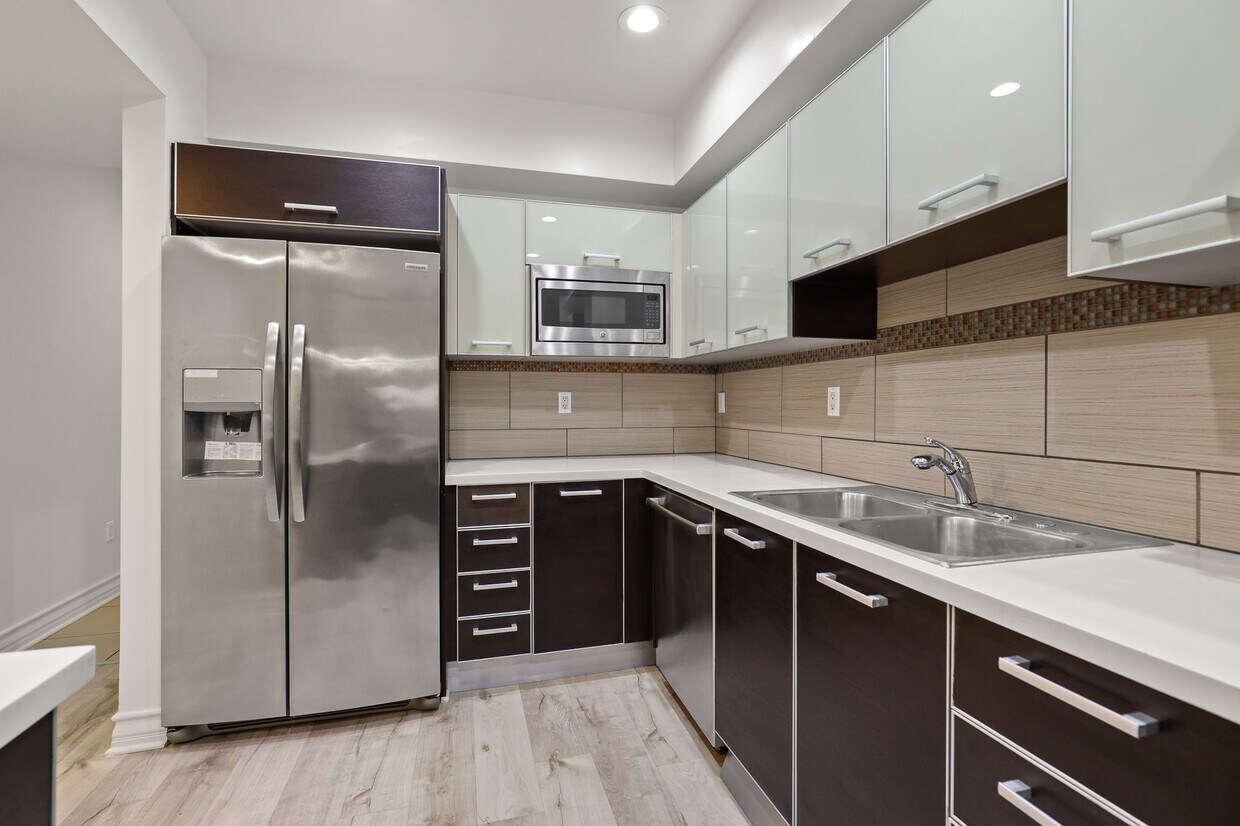 Sweetzer Third Apartments in Los Angeles, CA