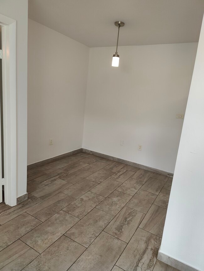 Foto del edificio - 7839 N Bayshore Dr