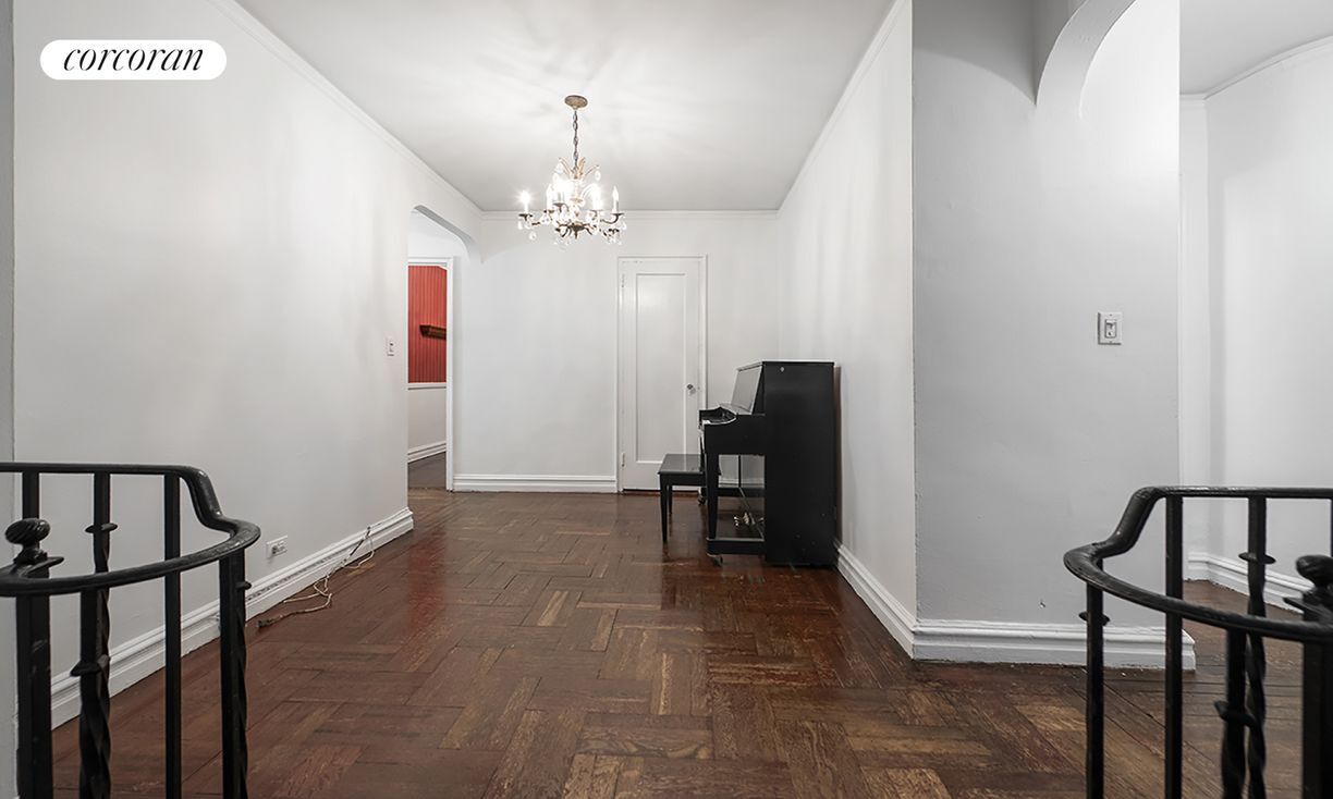 Foto principal - 325 E 77th St