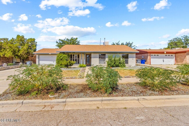 Building Photo - 10325 Cardigan Dr