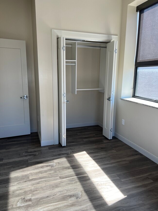 701 Segundo dormitorio - Icon Tower
