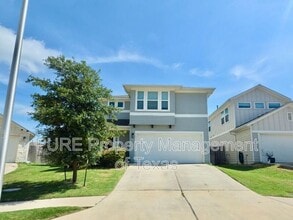 Building Photo - 10400 Alemoor Dr